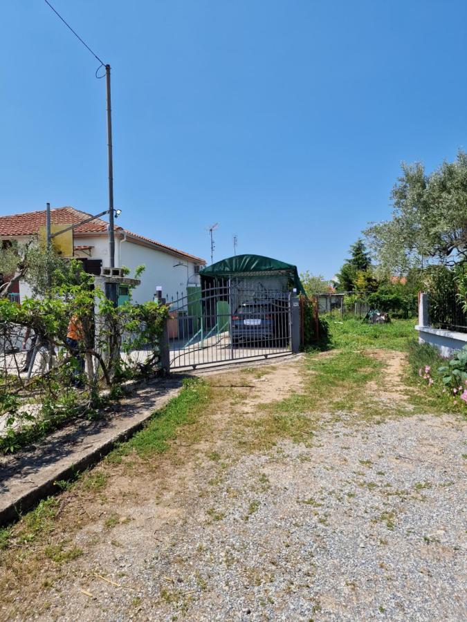 Dream In Chalkidiki 2 Bedroom Villa With Garden Nea Triglia Exterior foto